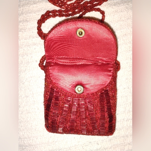 Vintage Mister Ernest Red Beaded Tiny Purse - Picture 3 of 8